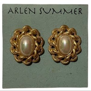 Luxury Pearl Earrings Ornate Gold Iridescent Large Statement Victorian Cottage